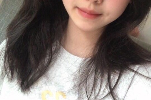 杨天真曝经纪圈潜规则 :“签1000万告诉艺人500万很多艺人知道但是没办法”